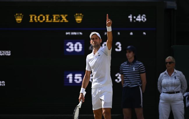 Джокович выиграл Уимблдон-2022 и обошел Федерера по титулам "Большого шлема"