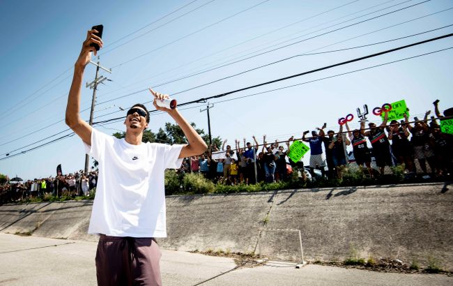 Первый новичок НБА Вембаньяма вляпался в скандал с Бритни Спирс: полиция начала следствие
