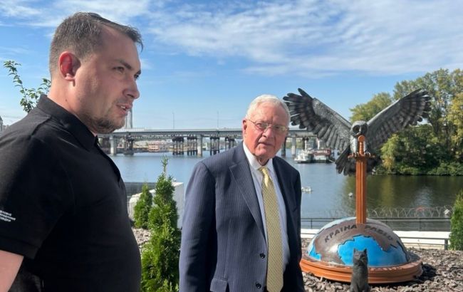 Кит Келлог согласился с украинской шуткой о ПВО: моя роль - "кот", приносящий спокойствие