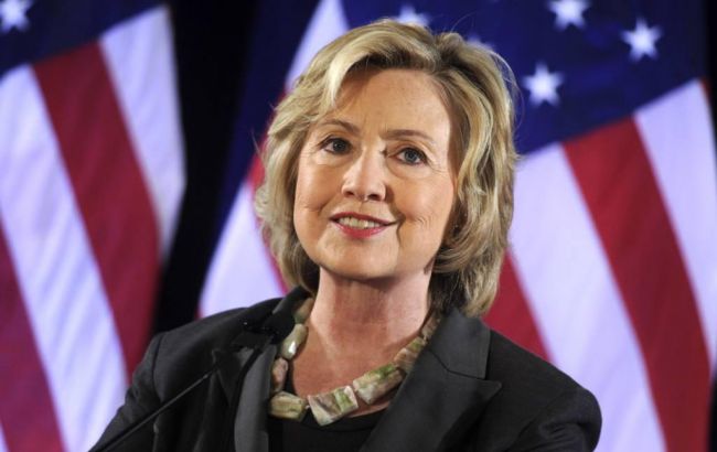 Выборы в США: Клинтон победила на первом открывшемся участке