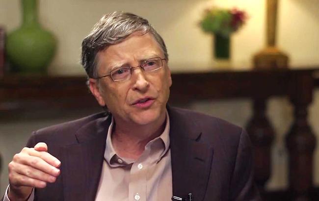 Билл Гейтс уступил первое место в рейтинге богатейших бизнесменов мира по версии Forbes