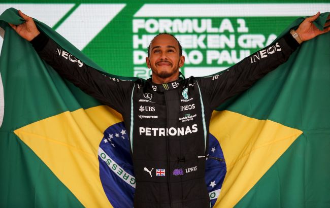 "Феррарі" повернулася до ідеї переходу десятиліття: інсайдер підклав дрова у вогнище чуток