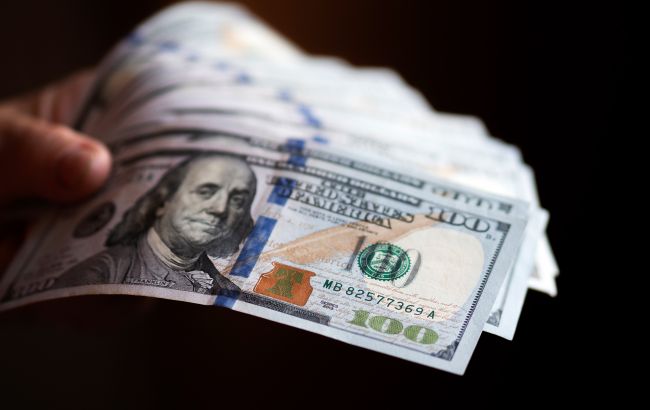 Чорна п&rsquo;ятниця та фактор Трампа: який може бути вплив на курс долара