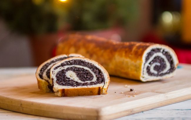 Самый вкусный маковый рулет на Маковея: простой рецепт к празднику