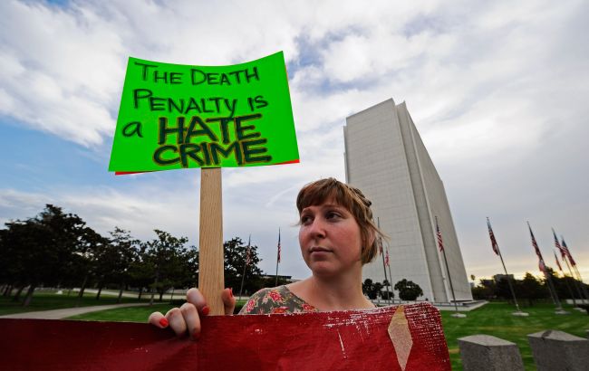 Самый низкий показатель за десятилетие: в 2020 году казнили почти полтысячи людей