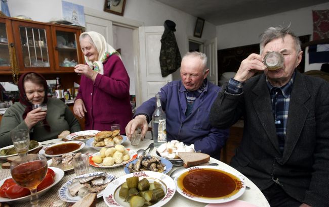 Що у давнину їли та пили на поминках українці: ритуальні страви та їхнє значення