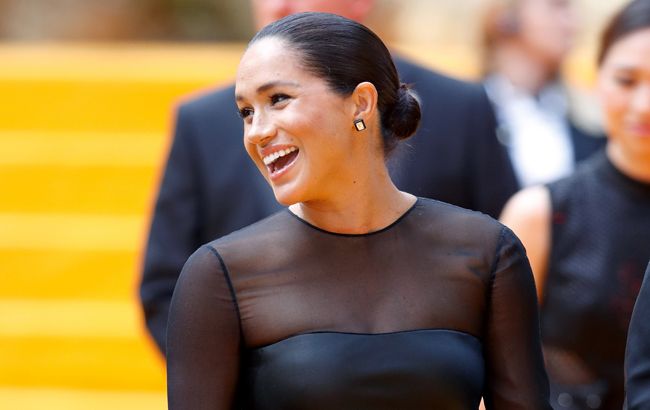 Меган Маркл заподозрили в беременности: фото округлившегося животика