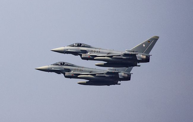 У Німеччині зіткнулися два винищувачі