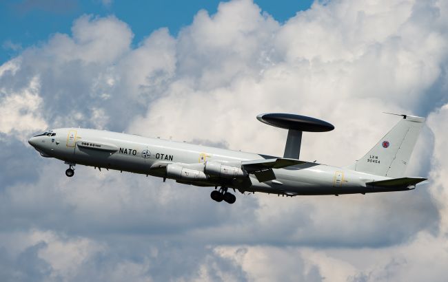 Туреччина підсилила оборону Литви літаком-розвідником AWACS після порушень РФ, - ЗМІ