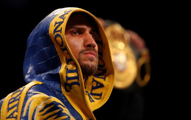 Не стримав сліз: емоції Ломаченка після програшу потрапили на відео