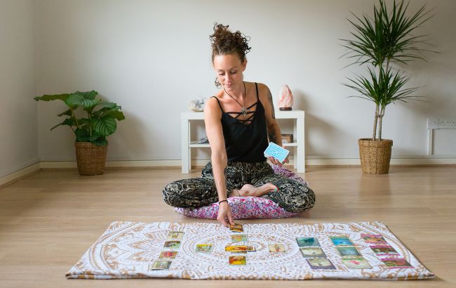 Ера перемог і кардинальних змін: карти Таро пророкують нове життя цим знакам Зодіаку