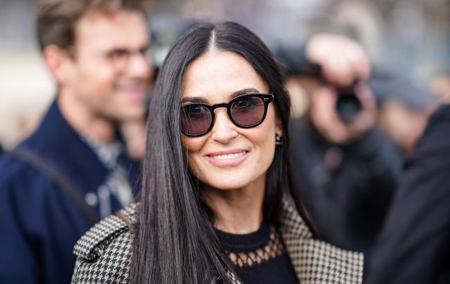 Деми Мур впервые рассказала о присутствии на родах дочери: "Думала, она не выдержит"