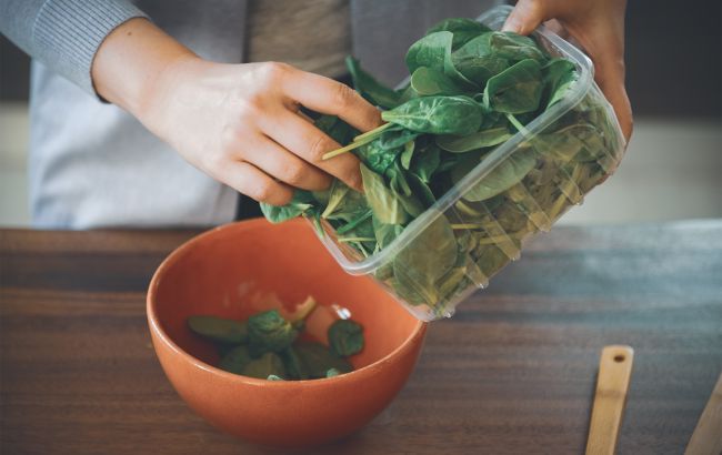 Запакована зелень: названо приховану небезпеку популярного продукту