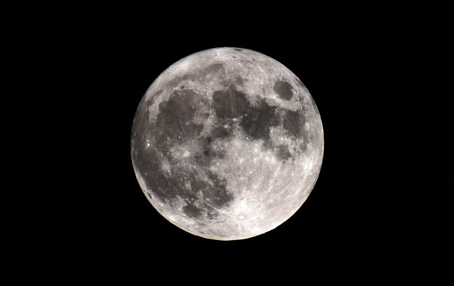 Особенное октябрьское полнолуние: кому оно принесет беды, а кому - удачу