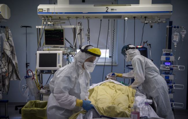 В Турции штамм "Дельта" выявили в трети провинций: больше всего заболевших в Стамбуле