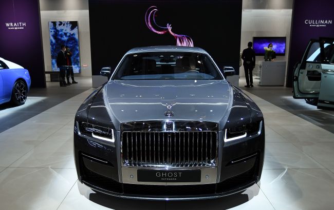 На дорогах Украины заметили новейший Rolls-Royce Ghost за 11 млн: фото красавца
