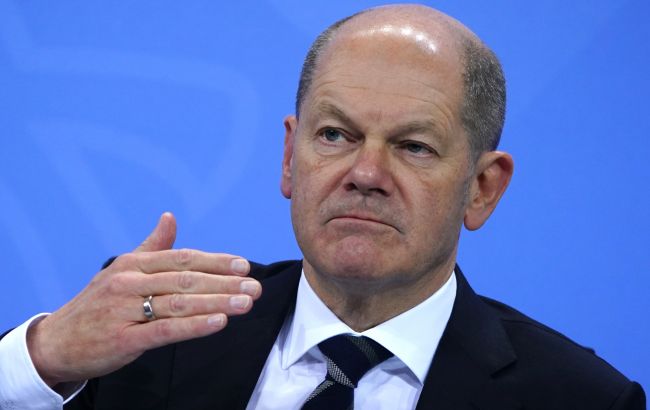 Шольц поддержал высылку российских дипломатов из Германии