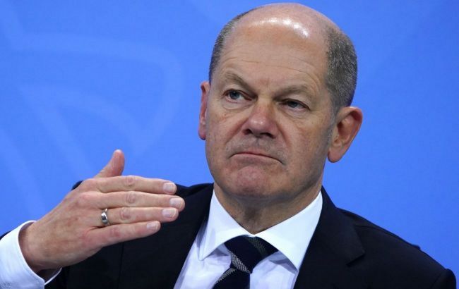 Шольц планує відновити переговори з Путіним