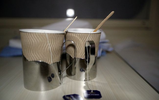 Вперше за 6 років: "Укрзалізниця" підвищує ціни на чай і каву в поїздах