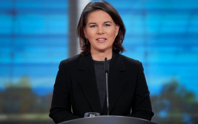 Бербок їде до Гааги: говоритиме про злочини РФ у Дніпрі і не тільки