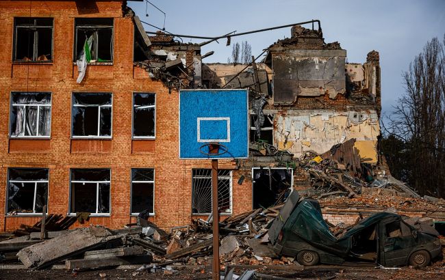 Кількість жертв російського обстрілу в Чернігові збільшилася до 13