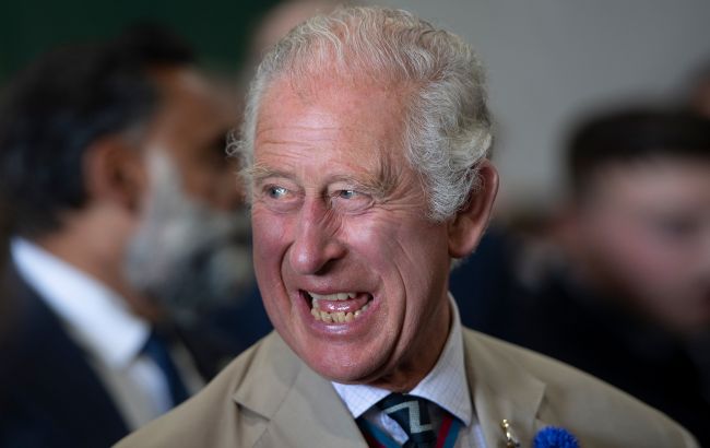 Дивіться, як король Чарльз III танцює гопака з українцями: архівне фото