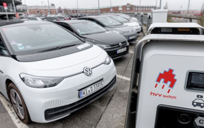 Українців в Німеччині зобов'язали перереєструвати авто. У скільки це обійдеться