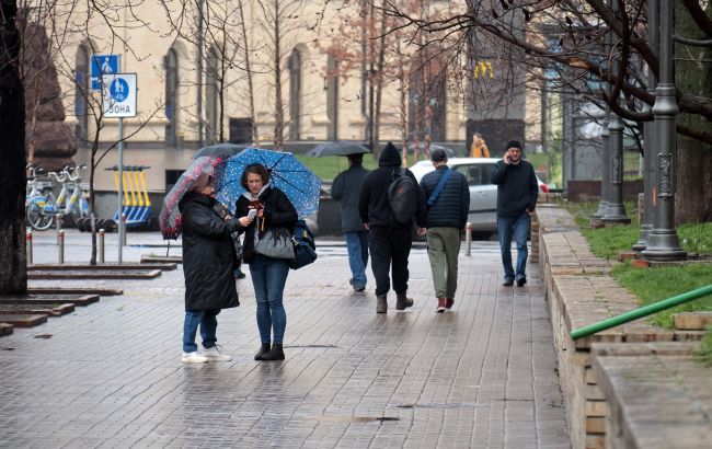 Синоптик дала прогноз на завтра. Де чекати на дощі