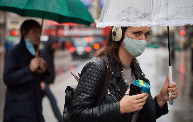 Украину зальет грозовыми дождями со шквалами: объявлено штормовое предупреждение