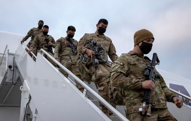 США увеличат число своих военных в Украине, если это будет нужно, - Квин