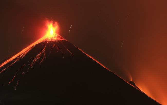 В Гватемале началось извержение вулкан Пакая