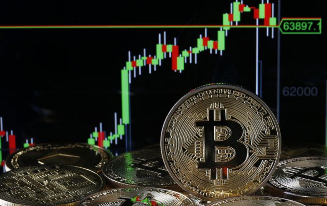 Биткойн подорожал, компенсировав часть потерь прошлой недели