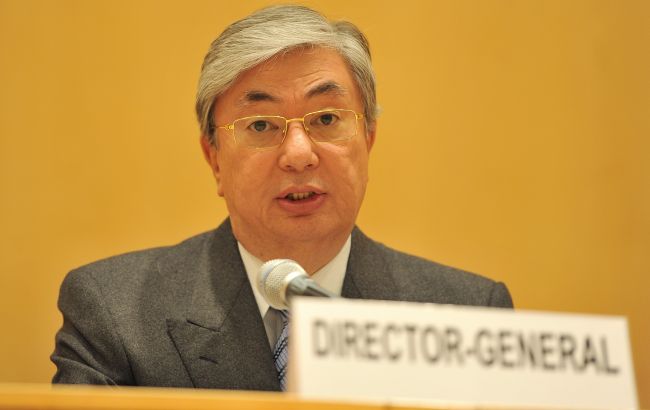 Токаев объявил пятилетний мораторий на повышение зарплат чиновникам, но не всем: список