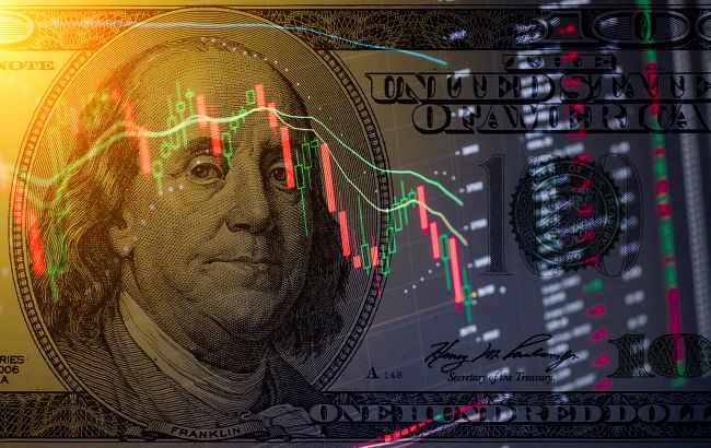 Доллар дешевеет, евро "лихорадит": курс валют в обменниках и банках на 1 апреля