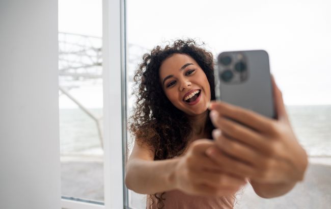 Apple додасть у FaceTime функцію, яка сама вимкне камеру в незручний момент