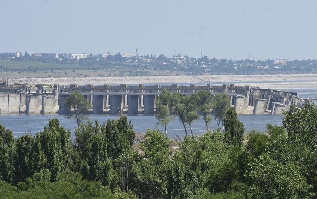Чи відновлять Каховську ГЕС, чому цвіте Дніпро і що з Полтвою у Львові: бліц з гідрологом
