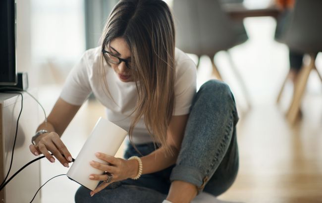 Без камер і смартфонів. Учені навчилися відстежувати людей по Wi-Fi: що відомо