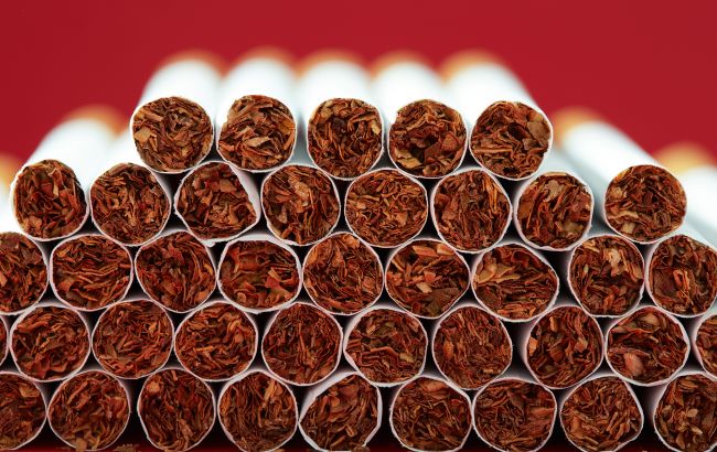 В Україну ввезли майже 1000 тонн тютюну, але не замовили жодного акцизу, - журналіст