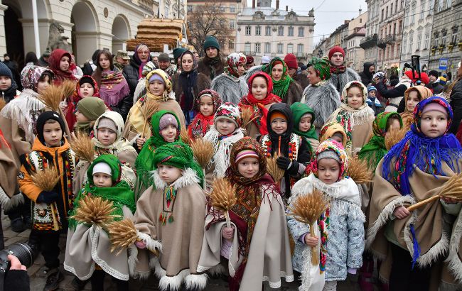 Їх має знати кожен українець: 10 українських колядок, без яких не уявити Різдво