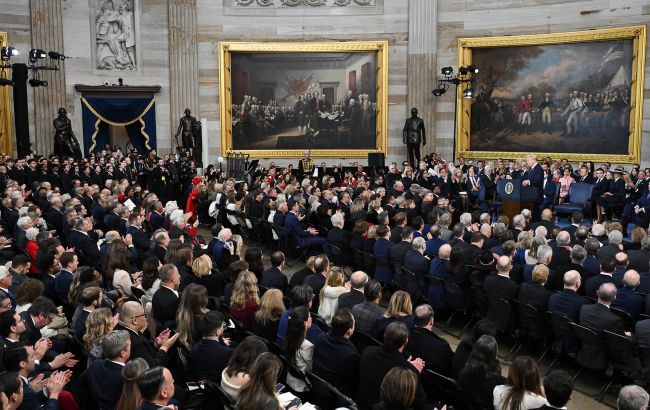 "Бури, крихітко, бури". Трамп анонсував надзвичайну ситуацію в галузі енергетики