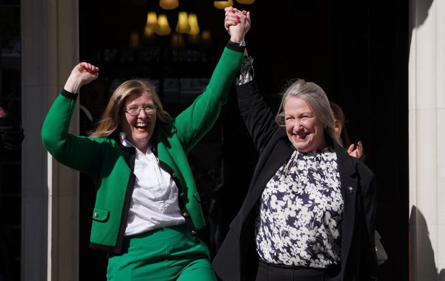 "Перемога здорового глузду". У Британії затвердили поняття "жінки"