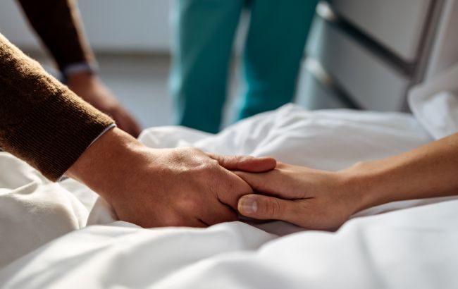 Що люди говорять у останні хвилини життя: одкровення лікаря