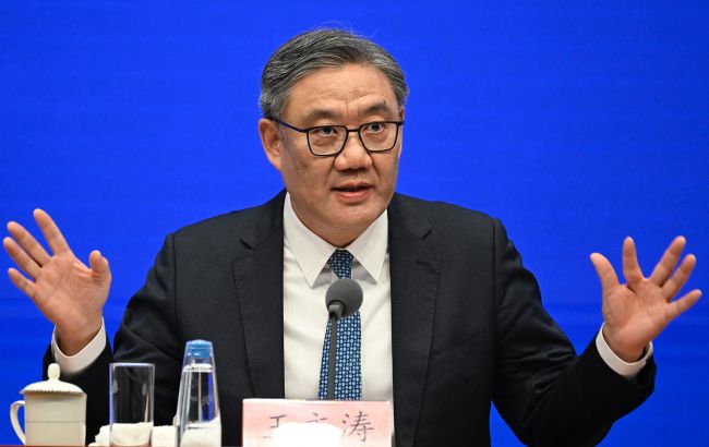 "ЄС покарав банки Пекіна": Китай протестує через санкції за підтримку Росії