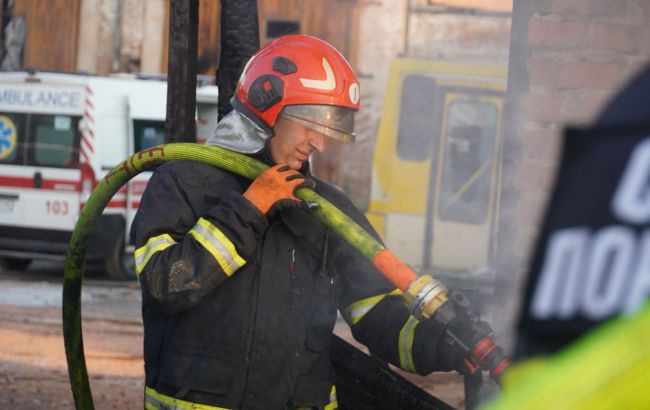 Вибухова ніч на Дніпропетровщині: окупанти вдарили по громадах "Шахедами" та важкою артилерією