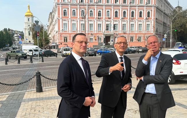 Лидеры коалиционных фракций Германии прибыли в Киев: обсудят гарантии безопасности