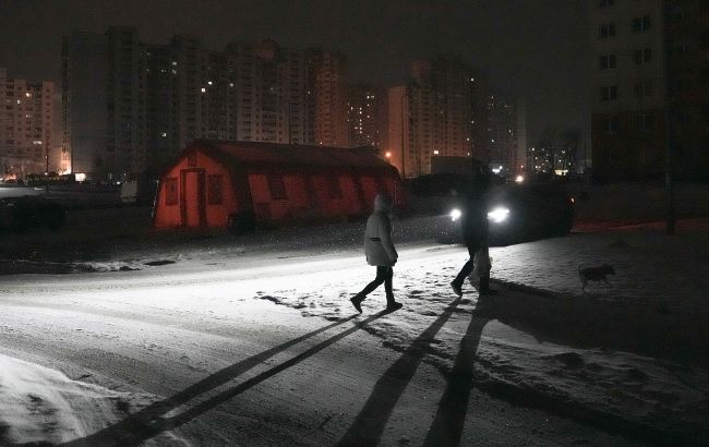 "Укренерго" попередило про графіки відключень світла на 31 січня: будуть в усіх областях