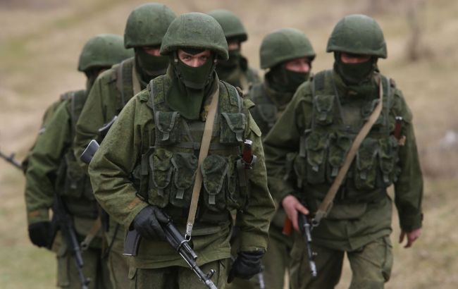 Окупанти через втрати техніки йдуть у штурми на конях (відео)