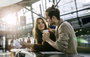 Альфонс чи просто "забудькуватий"? 10 тривожних сигналів, що новий знайомий - банальний халявщик