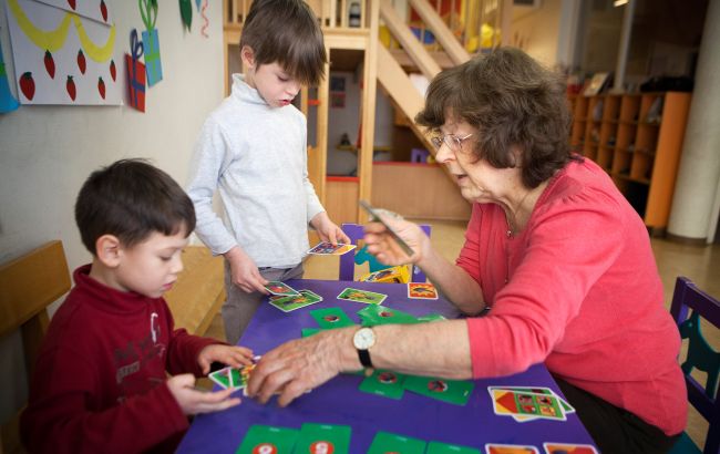 Безкоштовні книги та відсутність форми. Що варто знати про навчання дітей у школах Швейцарії