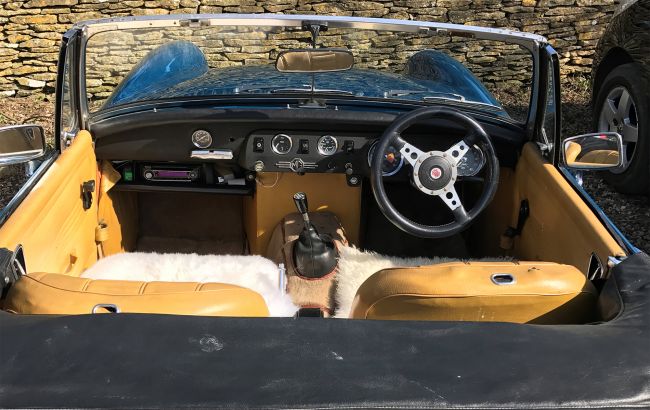 Користь або навпаки: як правильно вибрати чохли на сидіння авто